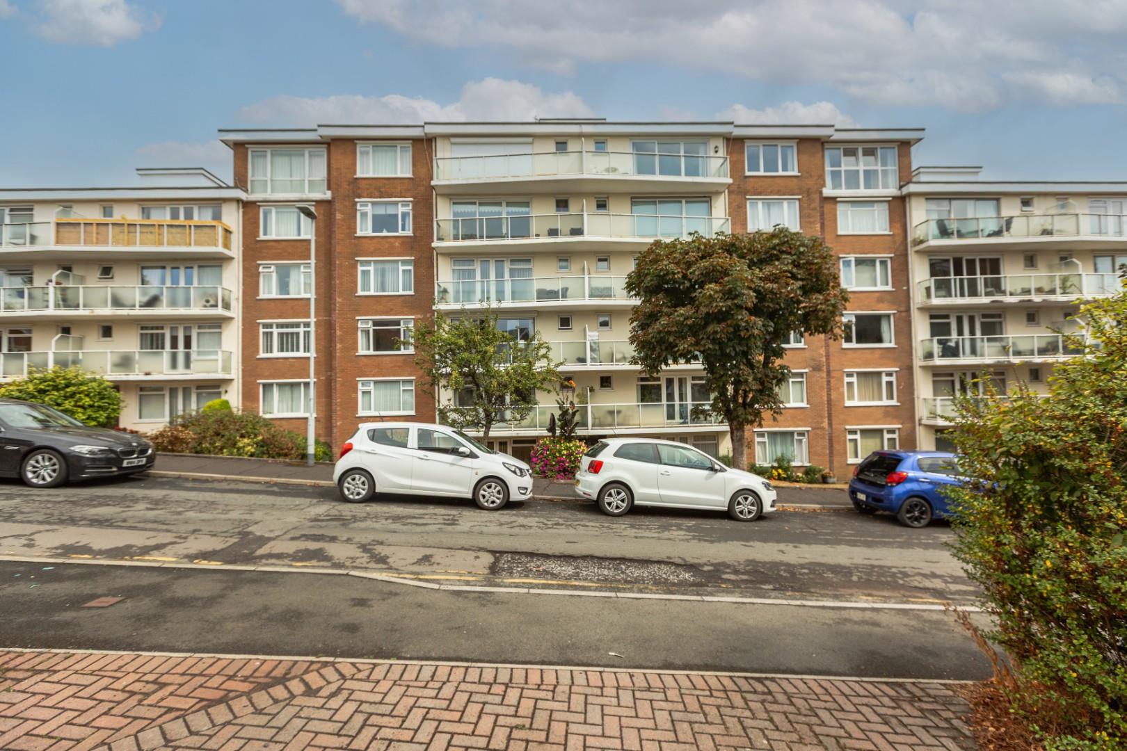Brynfield Court, Langland, Swansea, SA3 4TF